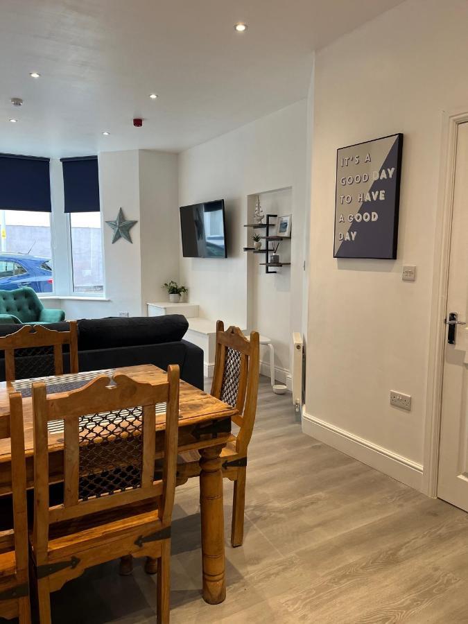 20 Coop Street Apartments Μπλάκπουλ Εξωτερικό φωτογραφία